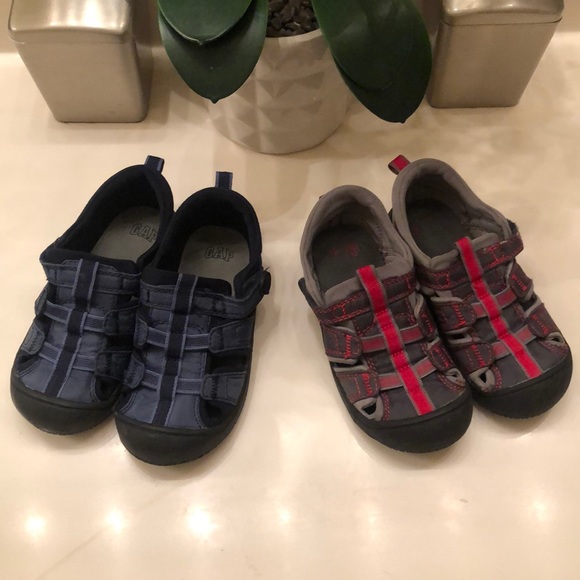 gap boys sandals